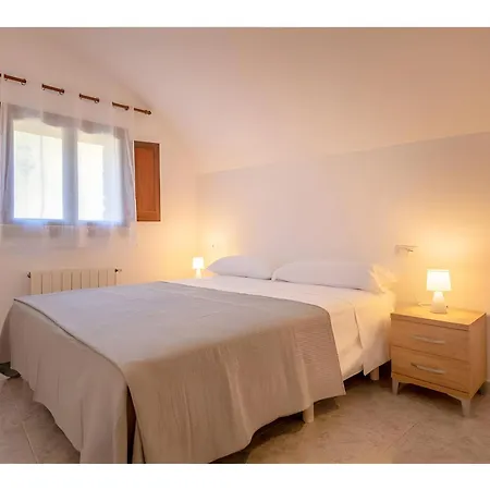 El Lledoner Holiday home